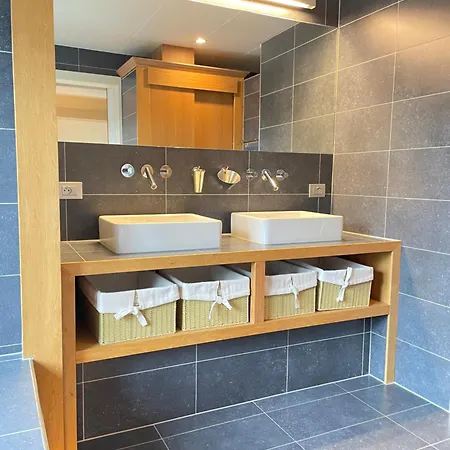 וילה Livingstone *